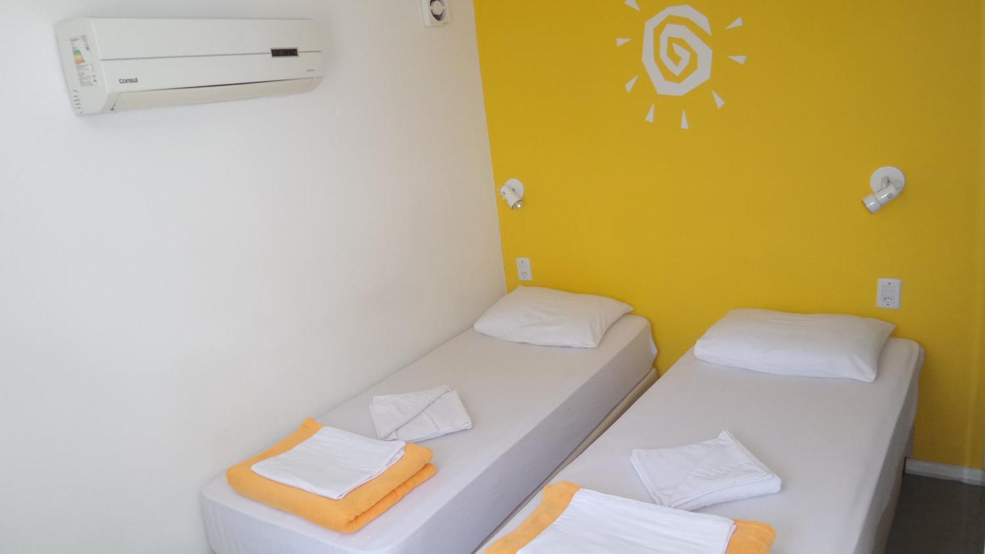 Solar63 Hostel 阿雷格里港 外观 照片